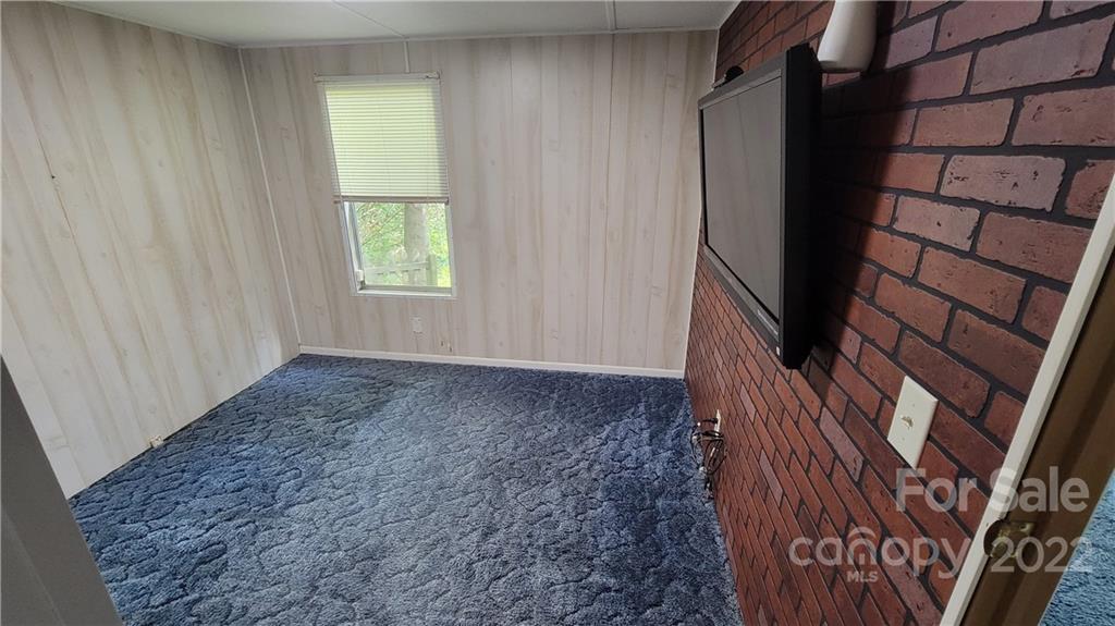 1516 Abington Road Lenoir, NC 28645 - Photo 6 of 12 Gallery Image 6