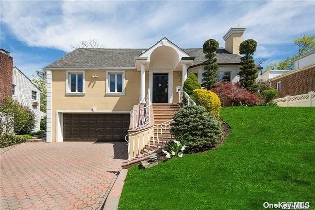 19 Colgate Road Great Neck, NY 11023 - Photo 1 of 1 Gallery Image 1