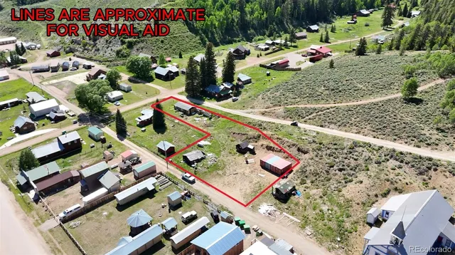 a view of yard with patio