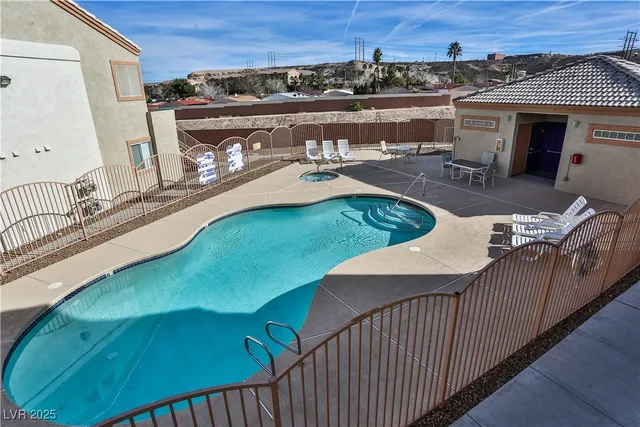 $1,395 | 4655 Gold Dust Avenue, Unit 206, Las Vegas, NV 89120