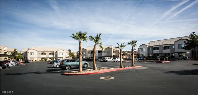 $1,395 | 4655 Gold Dust Avenue, Unit 206, Las Vegas, NV 89120