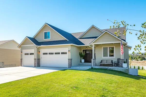 $775,000 | 60829 Westview Drive, Nine Mile Falls, WA 99026