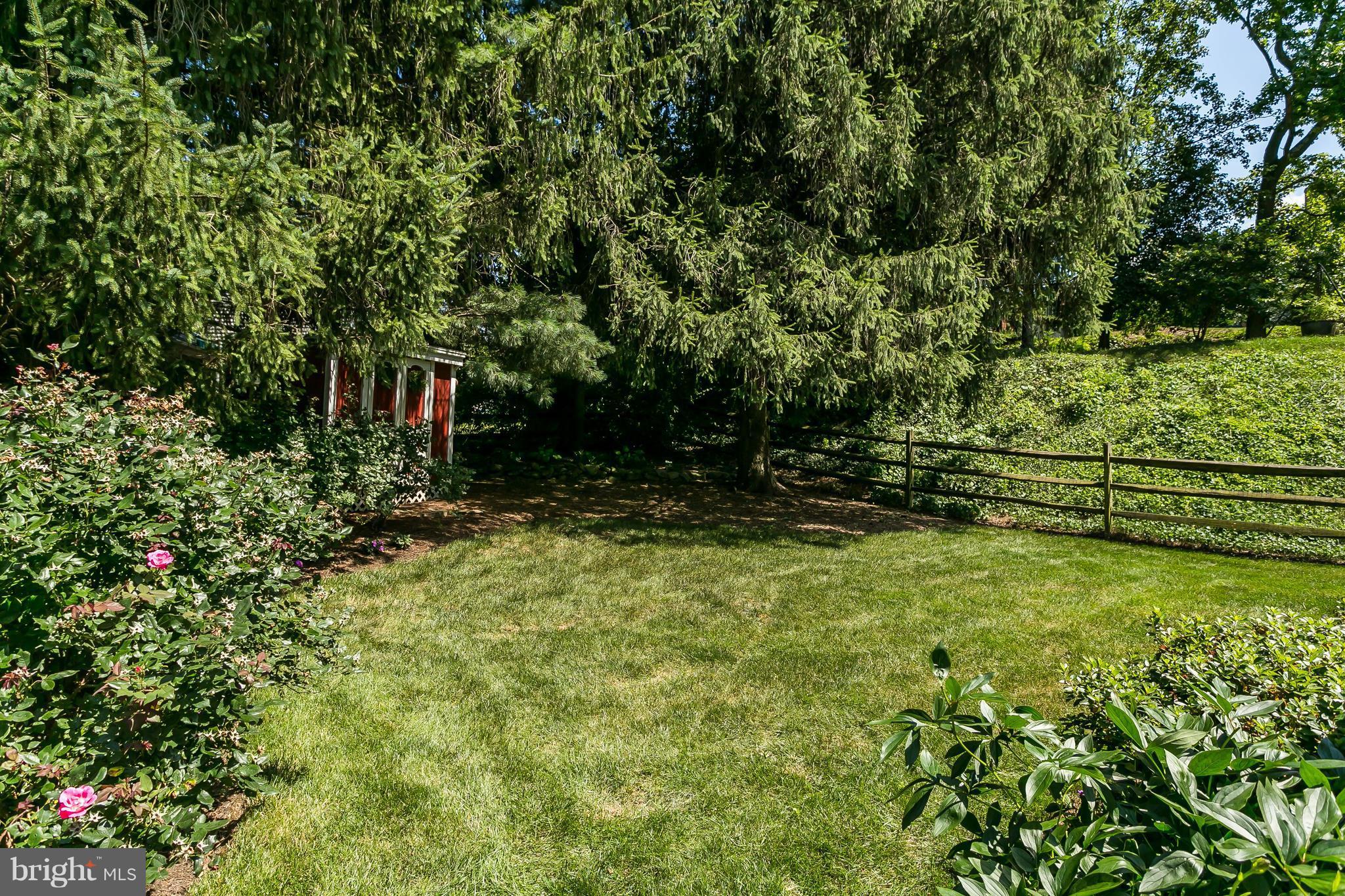 10562 Gateridge Road Cockeysville, MD 21030 - Photo 28 of 30 Fenced In Rear Yard