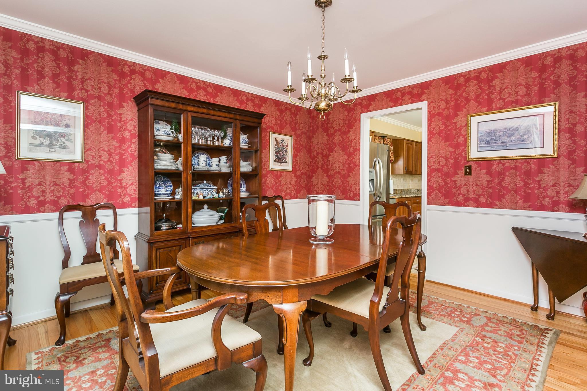 10562 Gateridge Road Cockeysville, MD 21030 - Photo 5 of 30 Dining Room