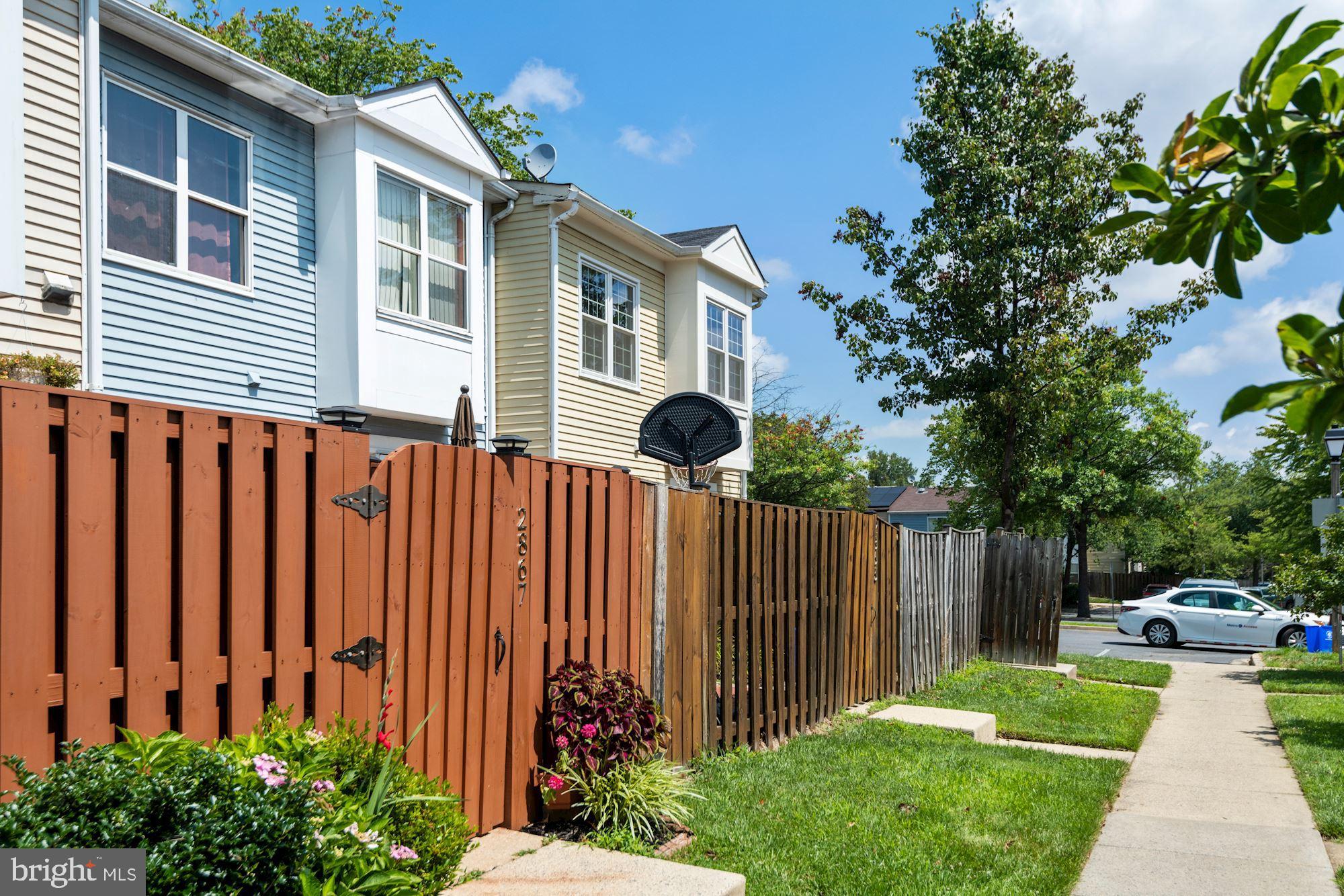 2863 Shepperton Terrace Silver Spring, MD 20904 - Photo 2 of 34 Gallery Image 2