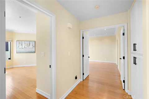 $1,725,000 | 200 Paris Lane, Unit 111, Newport Beach, CA 92663