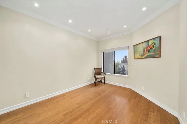 $1,799,000 | 200 Paris Lane, Unit 111, Newport Beach, CA 92663