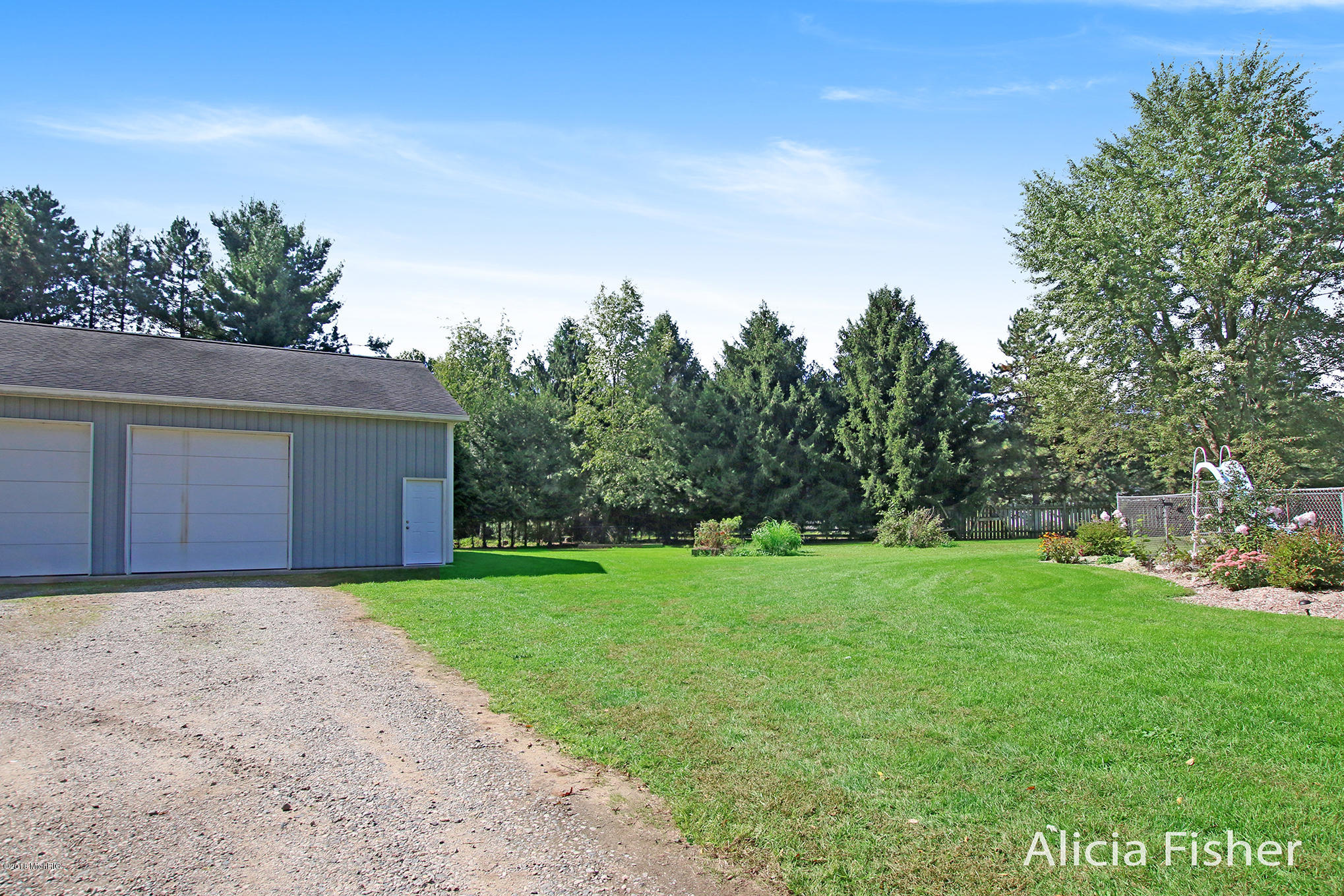 597 Willits Road Hastings, MI 49058 - Photo 4 of 29 IMG_6254