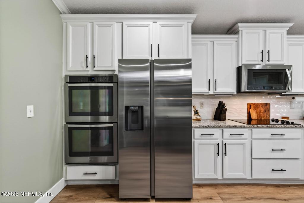 210 Sierras Loop St. Augustine, FL 32086 - Photo 19 of 58 Kitchen