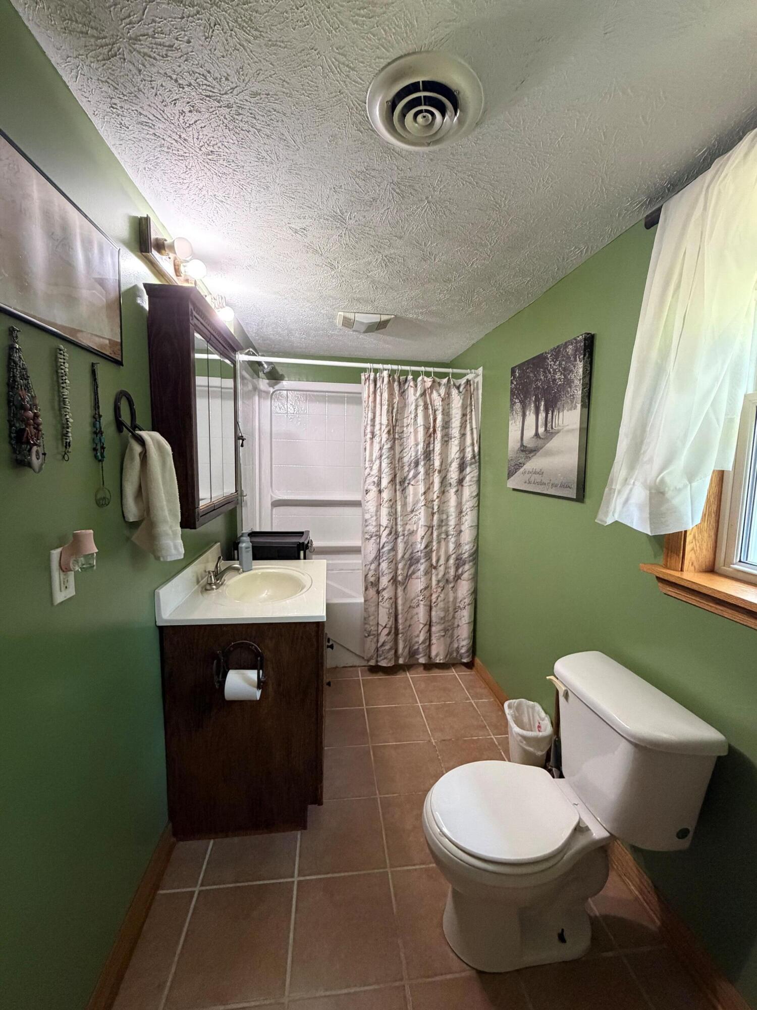 348 West 300th Street South Rensselaer, IN 47978 - Photo 13 of 22 1500x2000