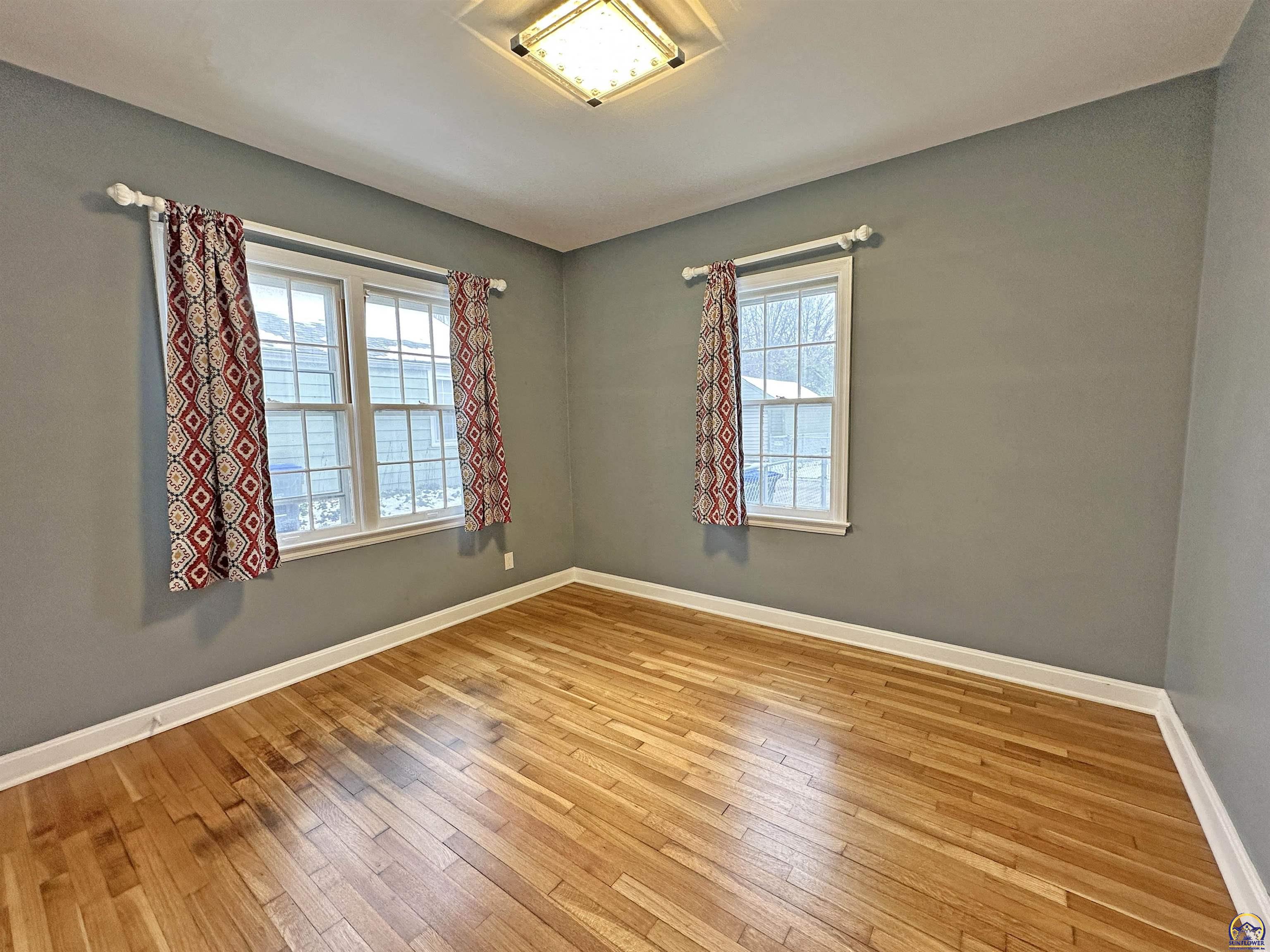 1735 Southwest Randolph Avenue Topeka, KS 66604 - Photo 11 of 14