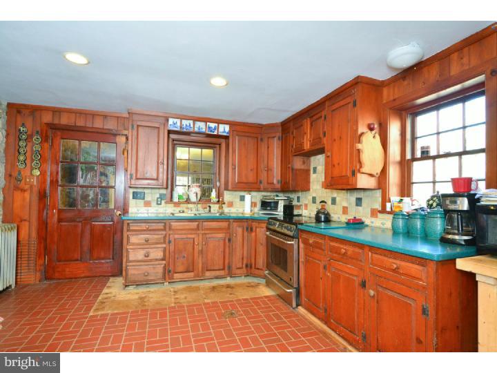 131 Hopewell Road Elverson, PA 19520 - Photo 5 of 24