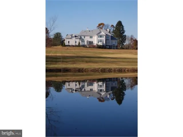 $2,169,800 | 10 Carolannes Way, West Chester, PA 19382