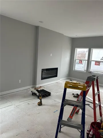 $345,862 | 1216 Southeast Windbreak Drive, Lee's Summit, MO 64081