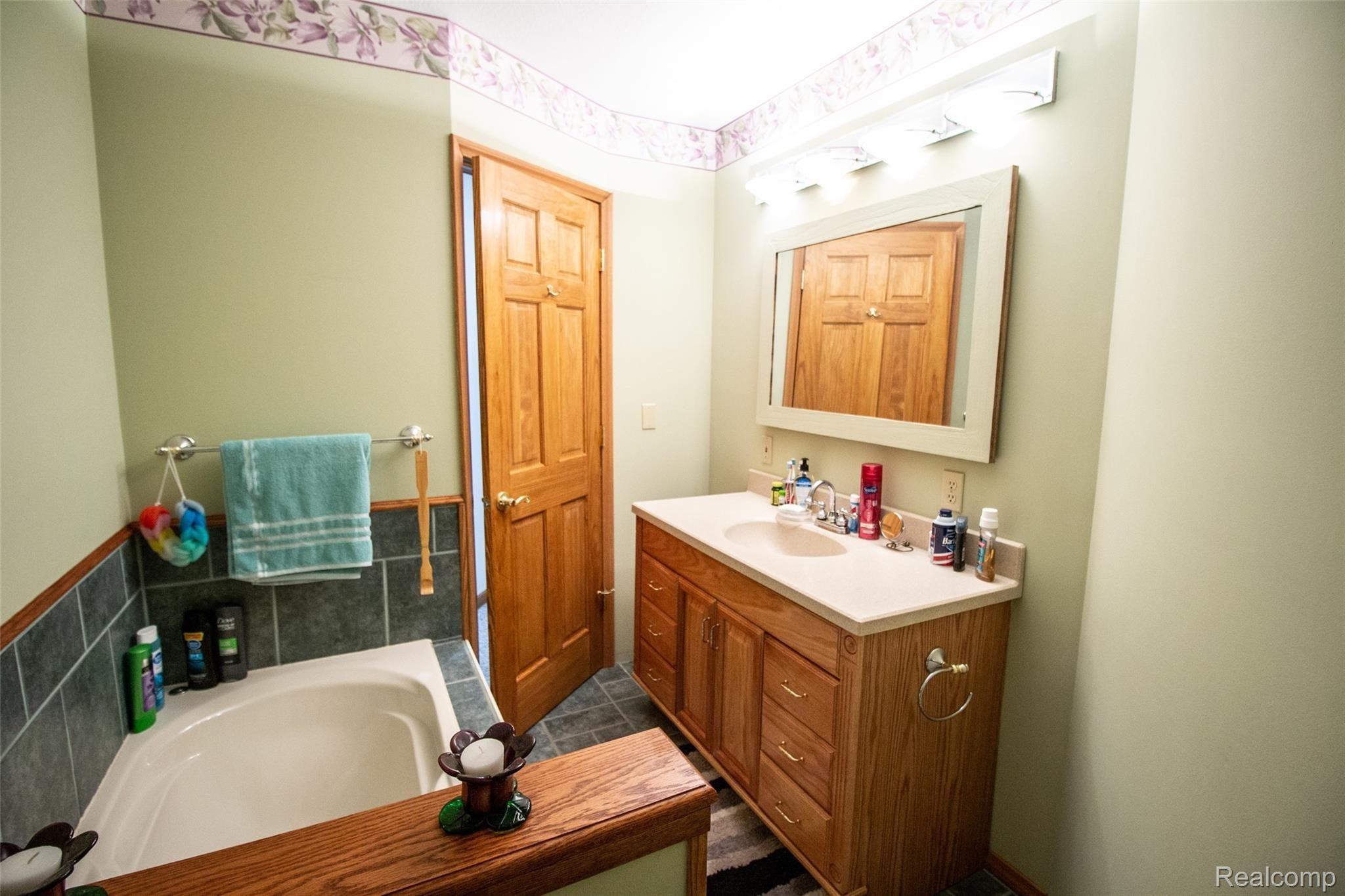 18690 Grabowski Road St. Charles, MI 48655 - Photo 15 of 48 14.jpg