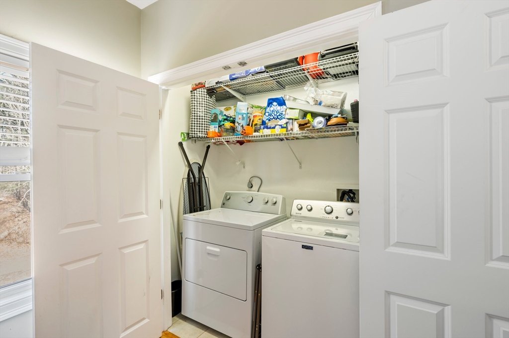 496 Main Street, Unit 2 Hanson, MA 02341 - Photo 8 of 20 a utility room with dryer and washer