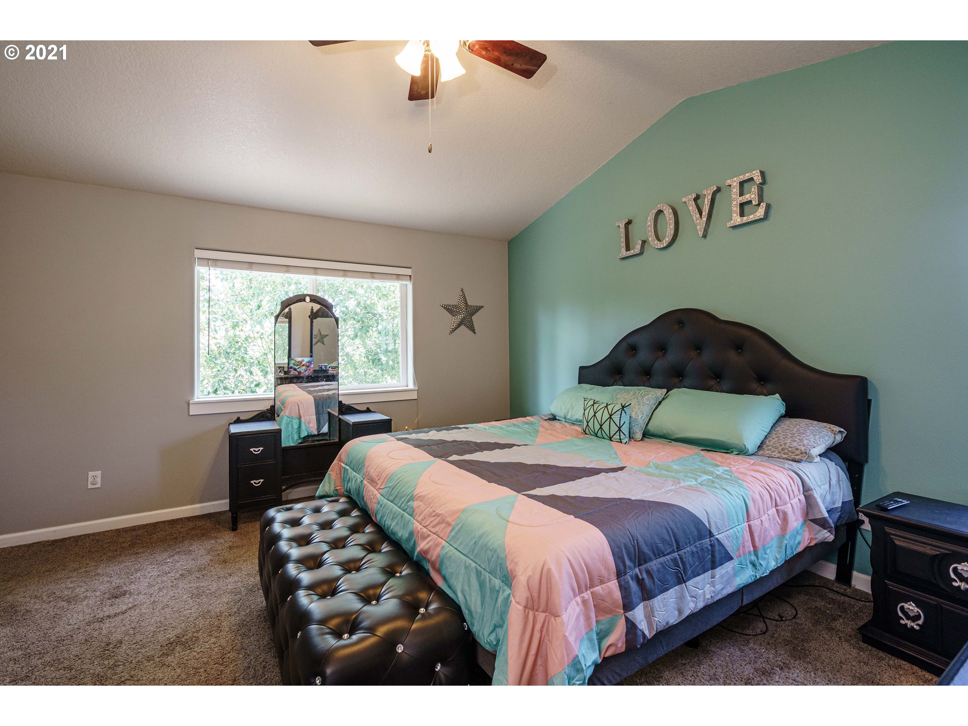 39740 Wall Street Sandy, OR 97055 - Photo 12 of 32 Gallery Image 12
