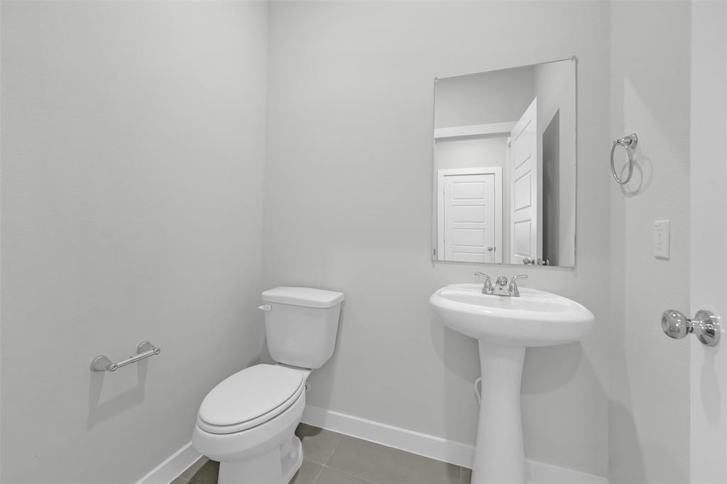 305 Millwood Road Lavon, TX 75166 - Photo 6 of 34
