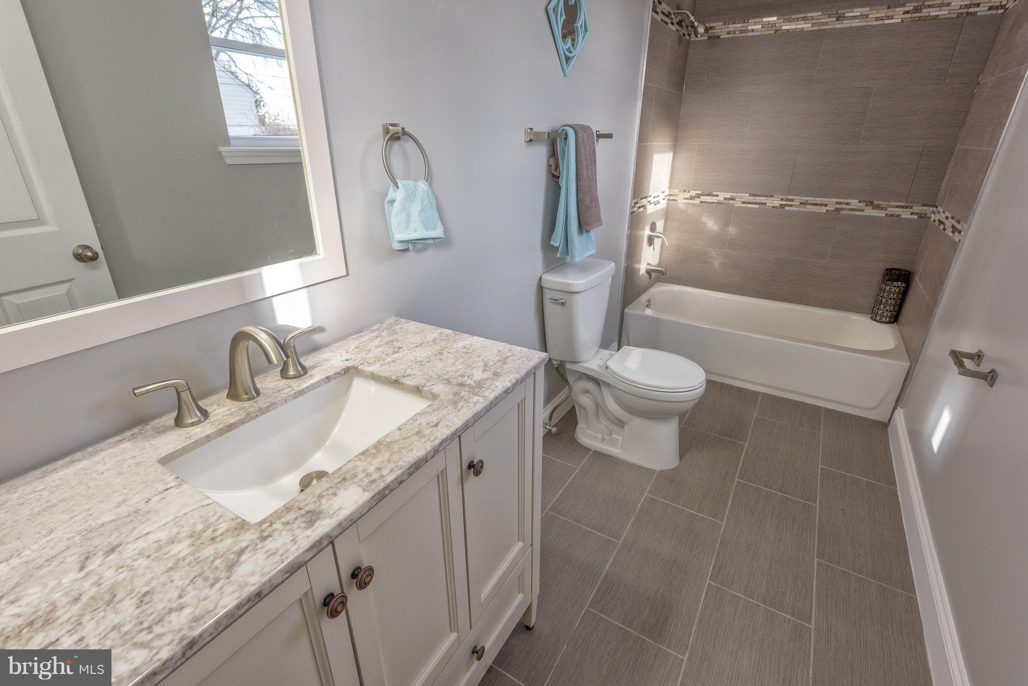 4207 Thorncliff Road Baltimore, MD 21236 - Photo 22 of 28 Bath (Master)