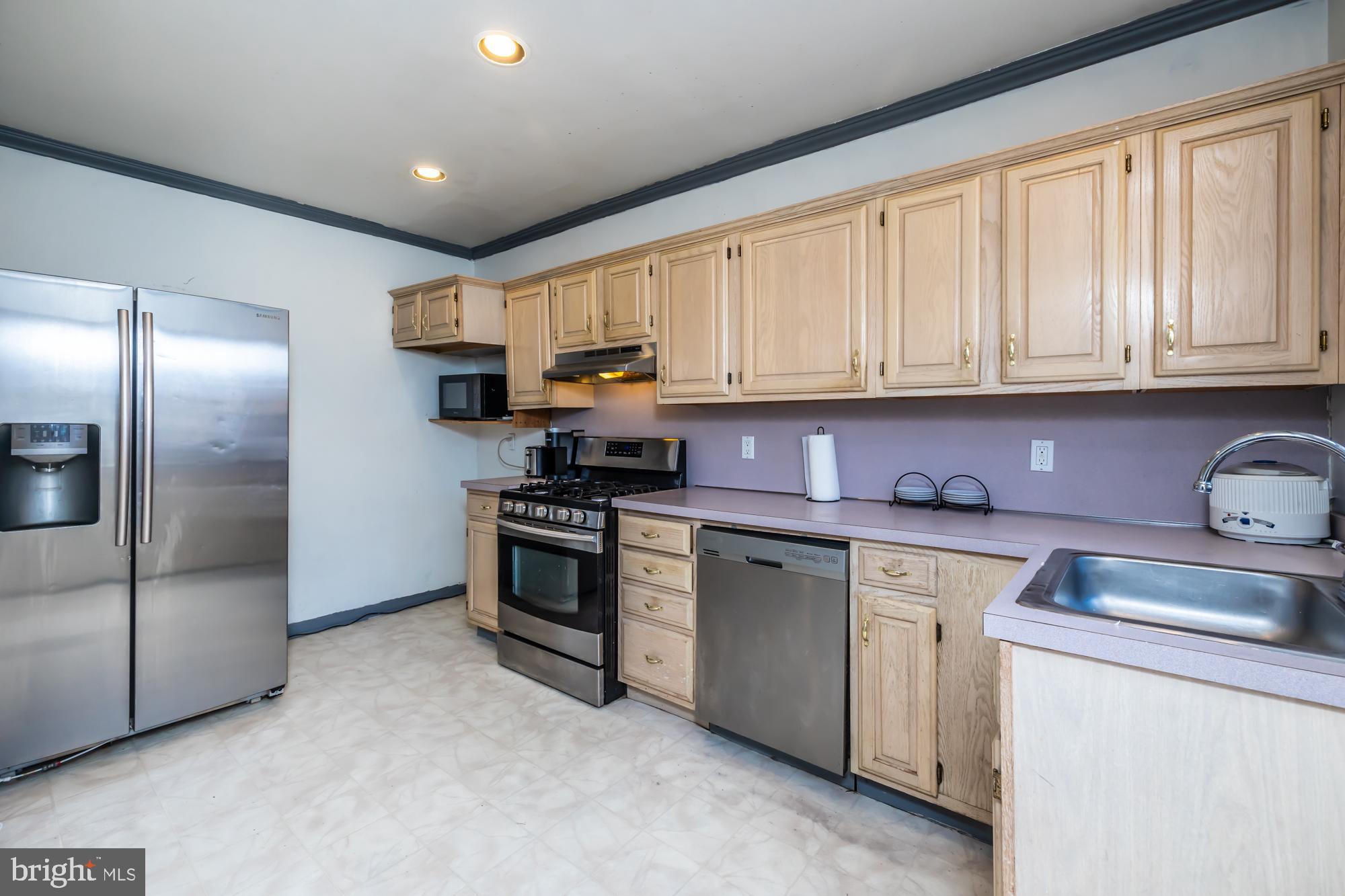 45 Cedar Street Marcus Hook, PA 19061 - Photo 22 of 35
