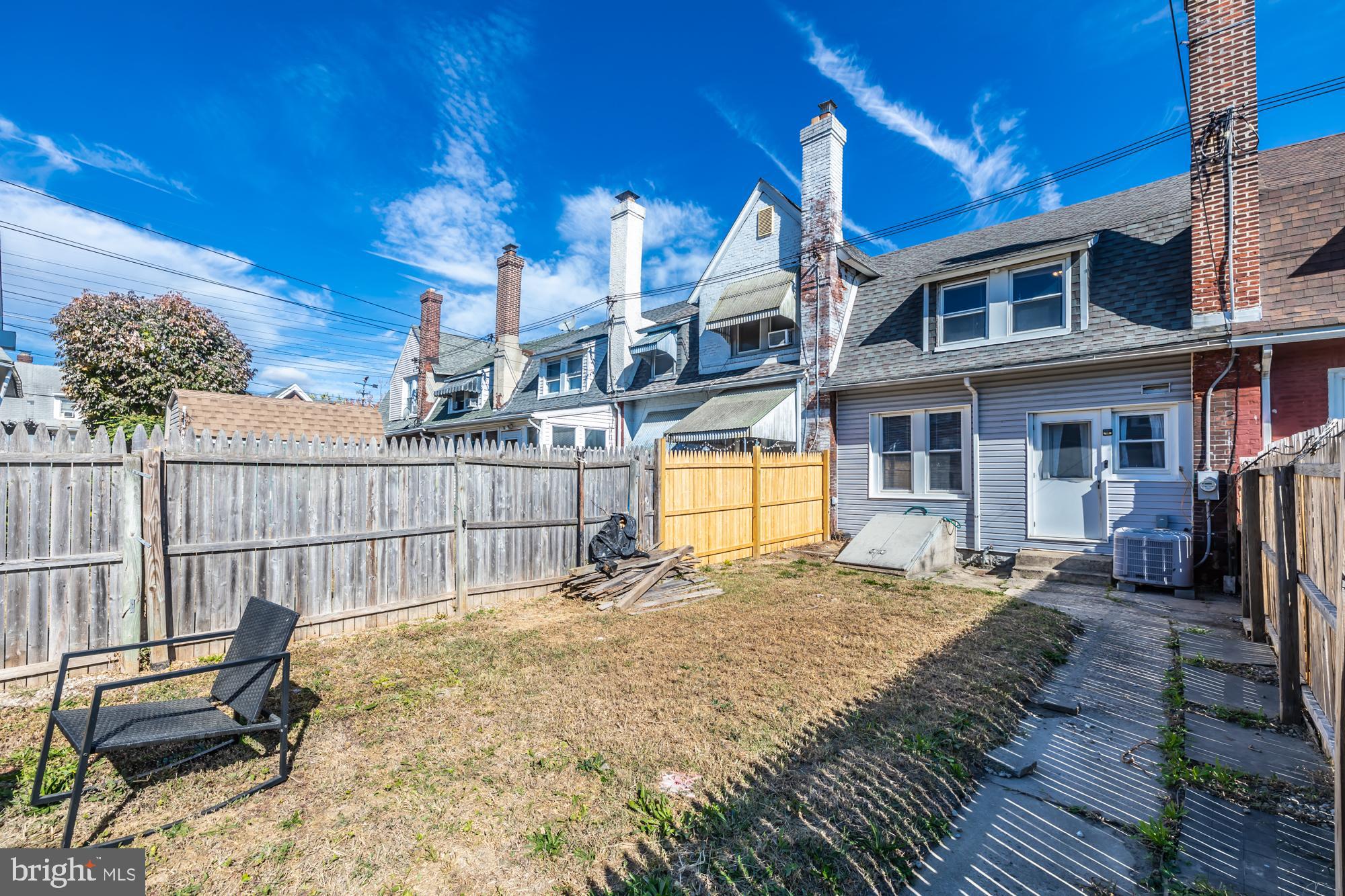45 Cedar Street Marcus Hook, PA 19061 - Photo 9 of 35