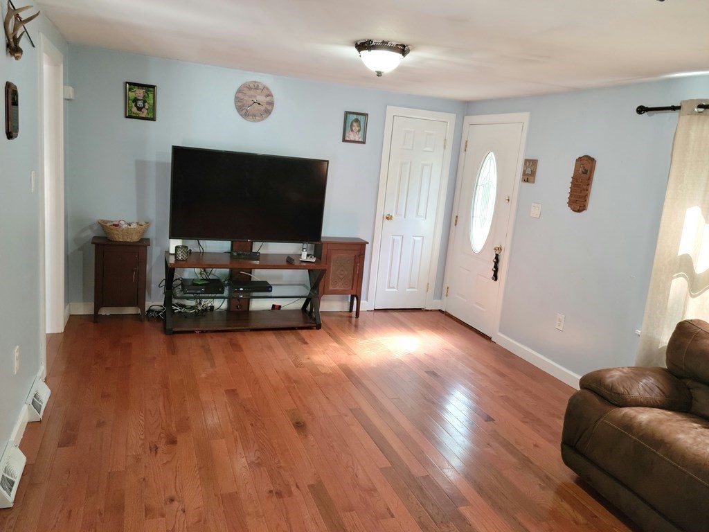 270 Stafford Road Monson, MA 01057 - Photo 13 of 34 Gallery Image 13