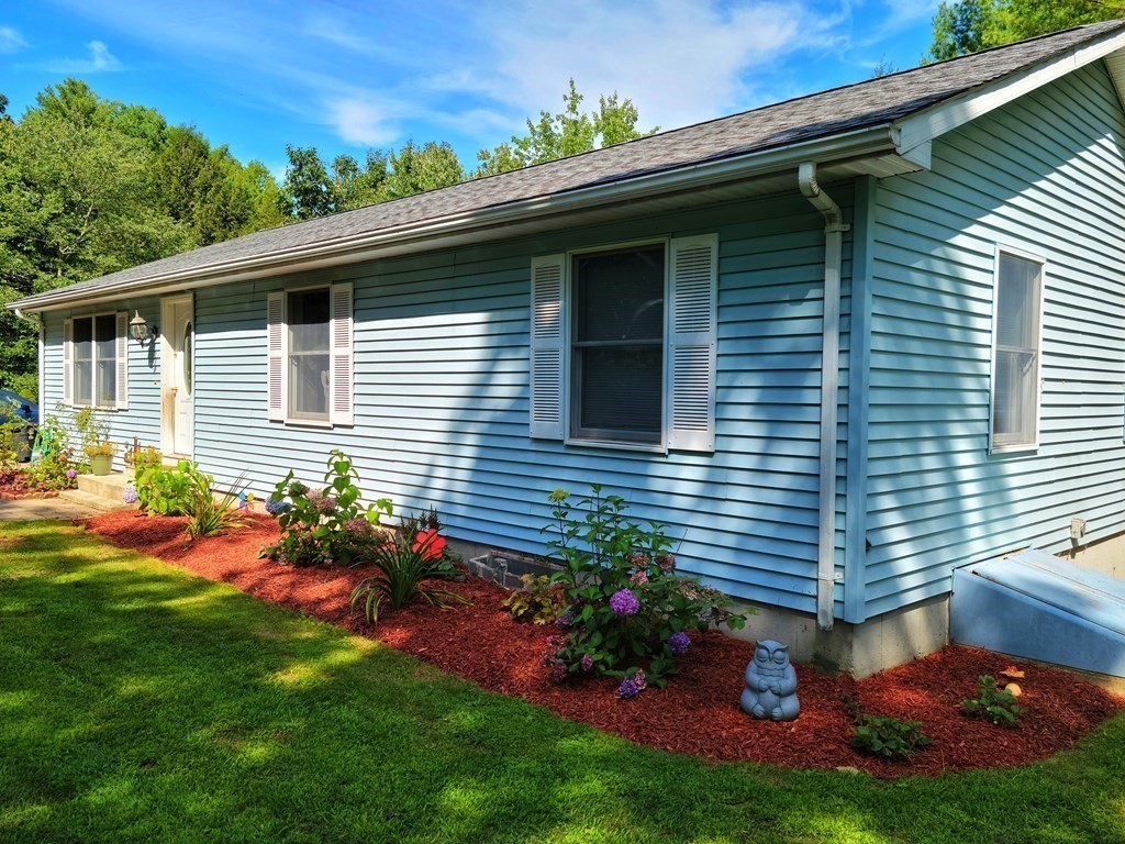 270 Stafford Road Monson, MA 01057 - Photo 3 of 34 Gallery Image 3