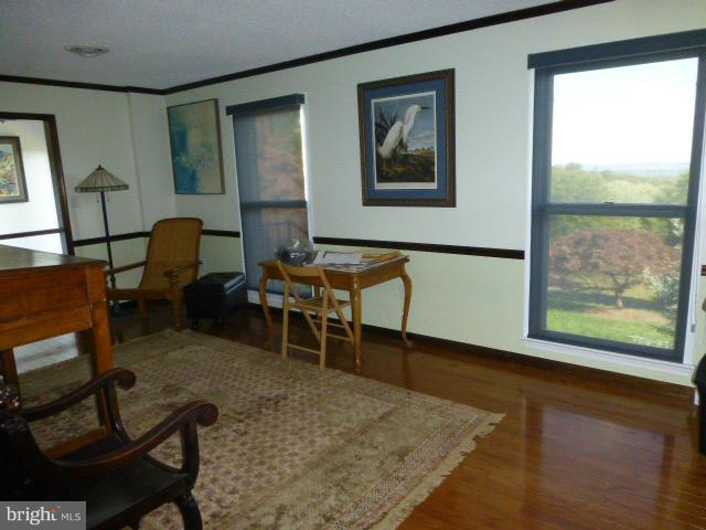 8662 Indian Springs Road Frederick, MD 21702 - Photo 9 of 30 Oak Hardwood Flooring Main Level