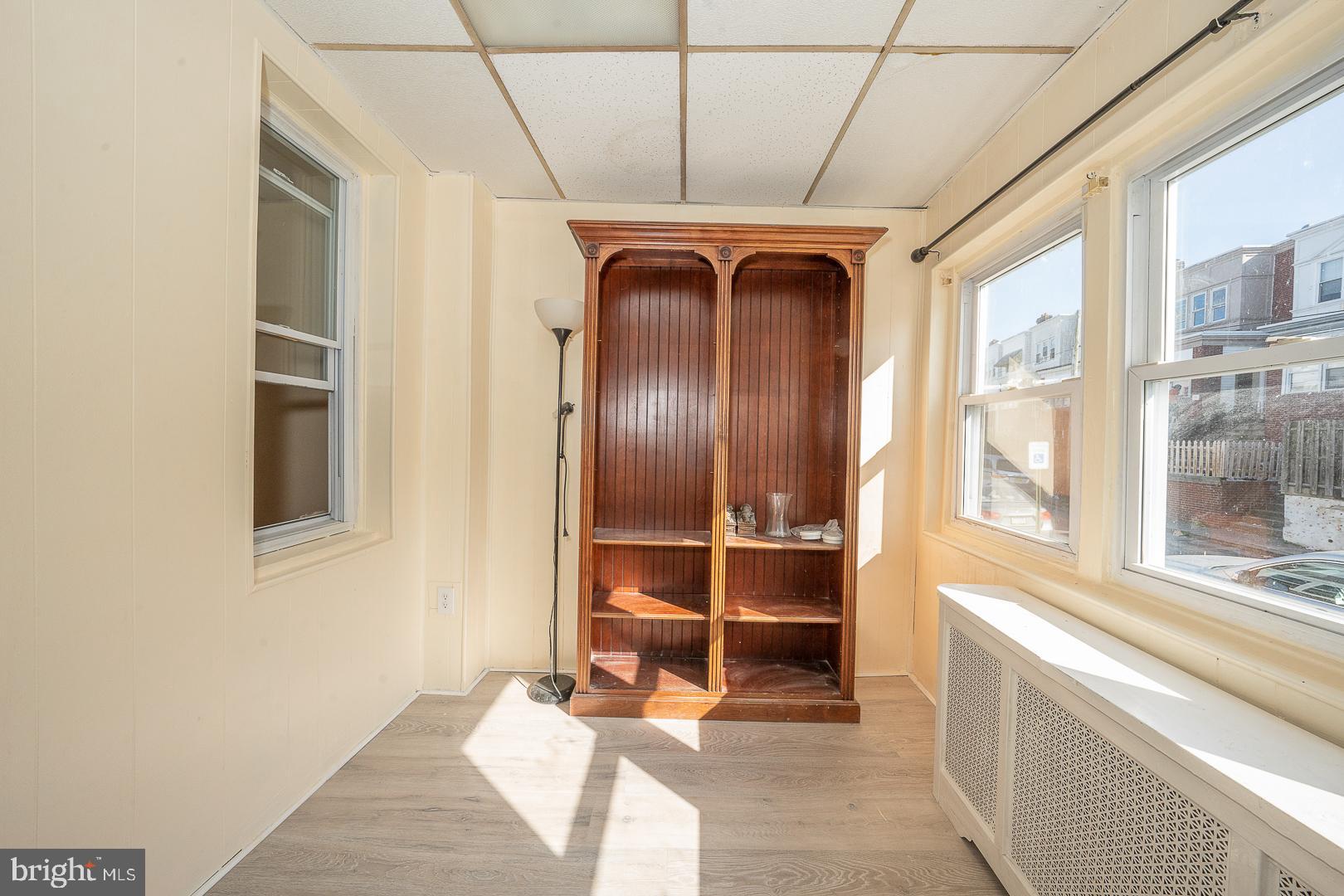 87 Lamport Road Upper Darby, PA 19082 - Photo 2 of 52