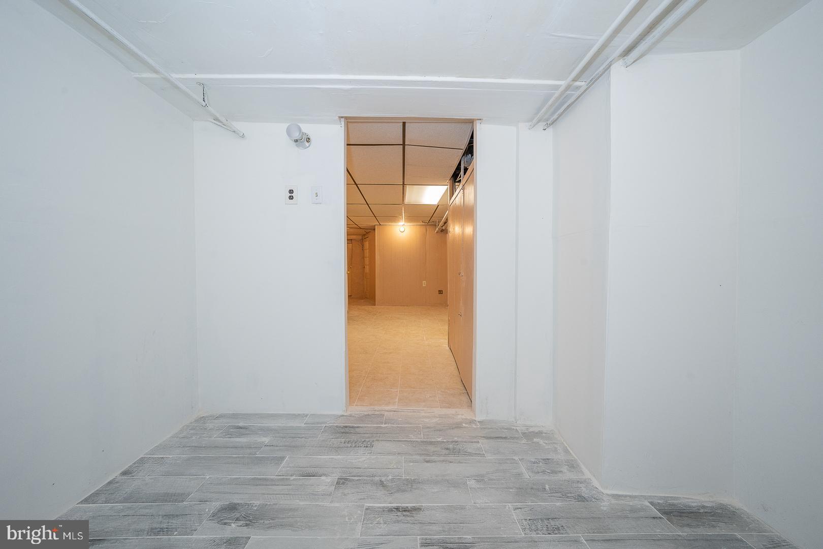 87 Lamport Road Upper Darby, PA 19082 - Photo 37 of 52