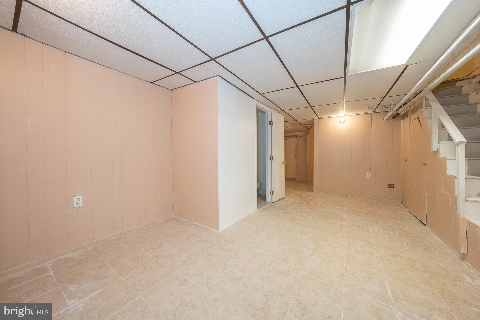 87 Lamport Road Upper Darby, PA 19082 - Photo 38 of 52