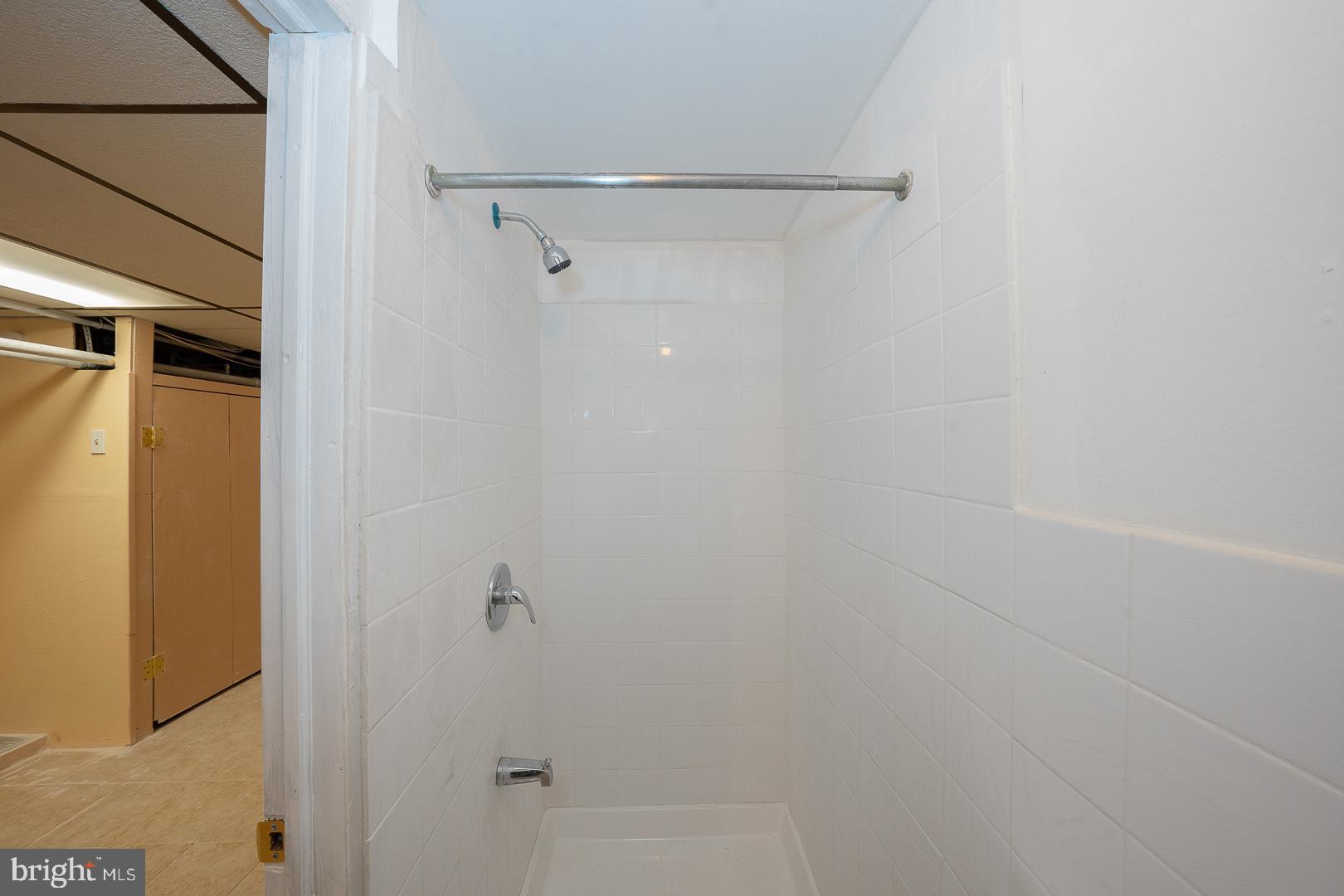 87 Lamport Road Upper Darby, PA 19082 - Photo 40 of 52