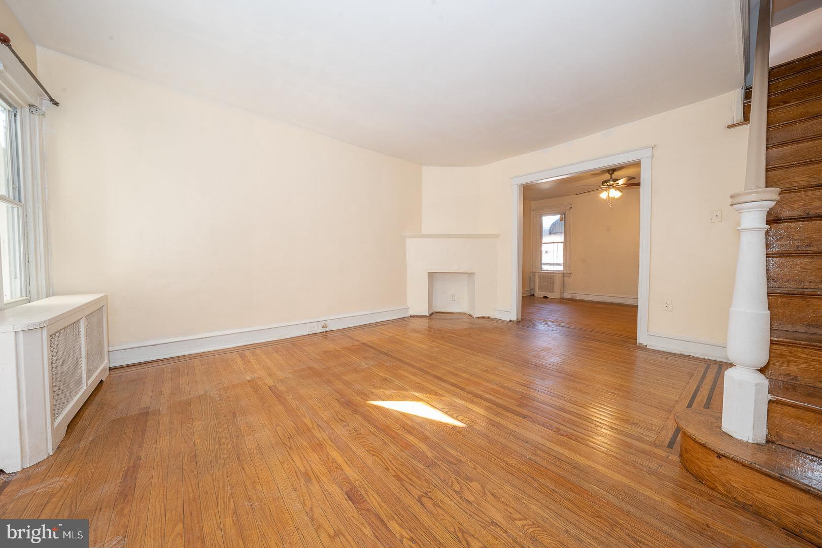 87 Lamport Road Upper Darby, PA 19082 - Photo 4 of 52