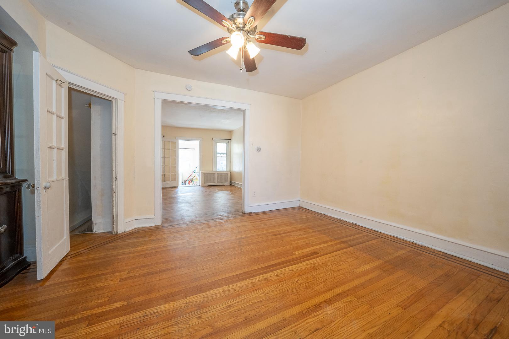 87 Lamport Road Upper Darby, PA 19082 - Photo 8 of 52