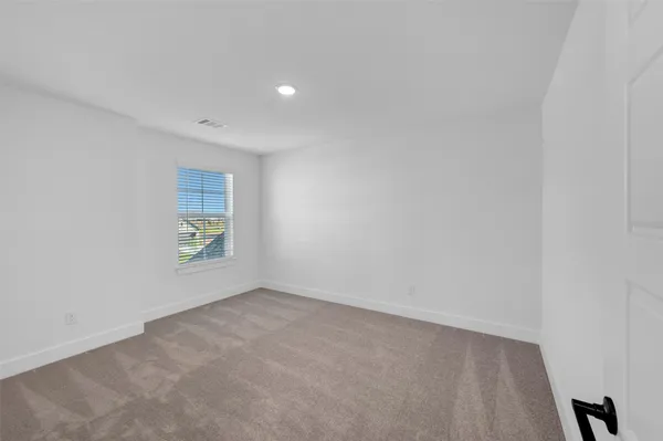 $352,990 | 14002 Baikal Mnr Drive, Santa Fe, TX 77510