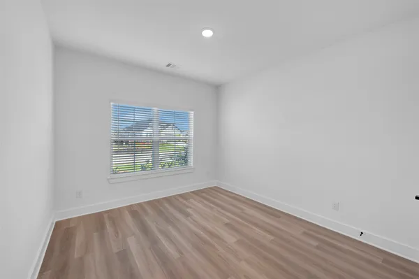$352,990 | 14002 Baikal Mnr Drive, Santa Fe, TX 77510