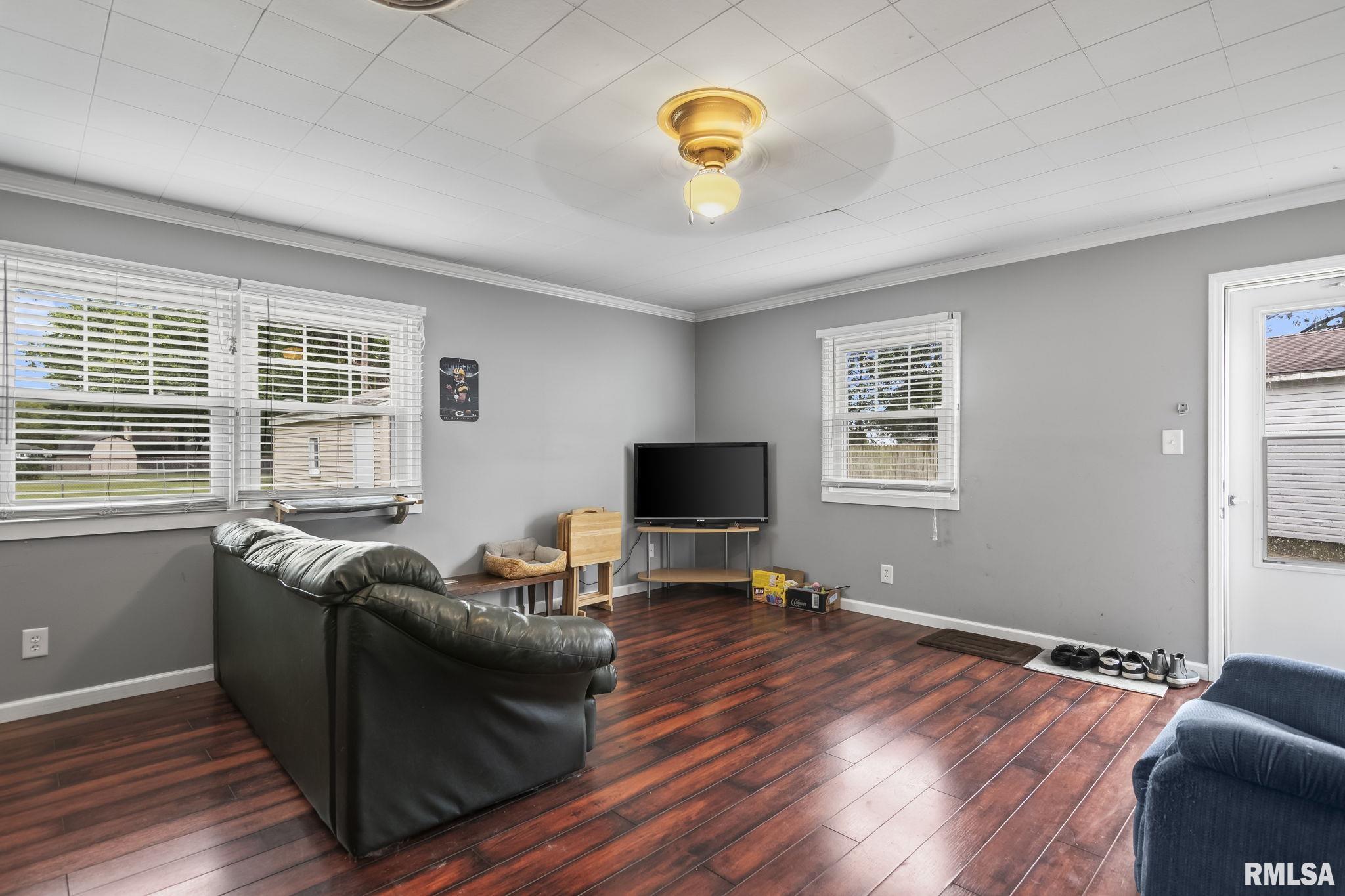 3072 Louise Lane Springfield, IL 62702 - Photo 5 of 23
