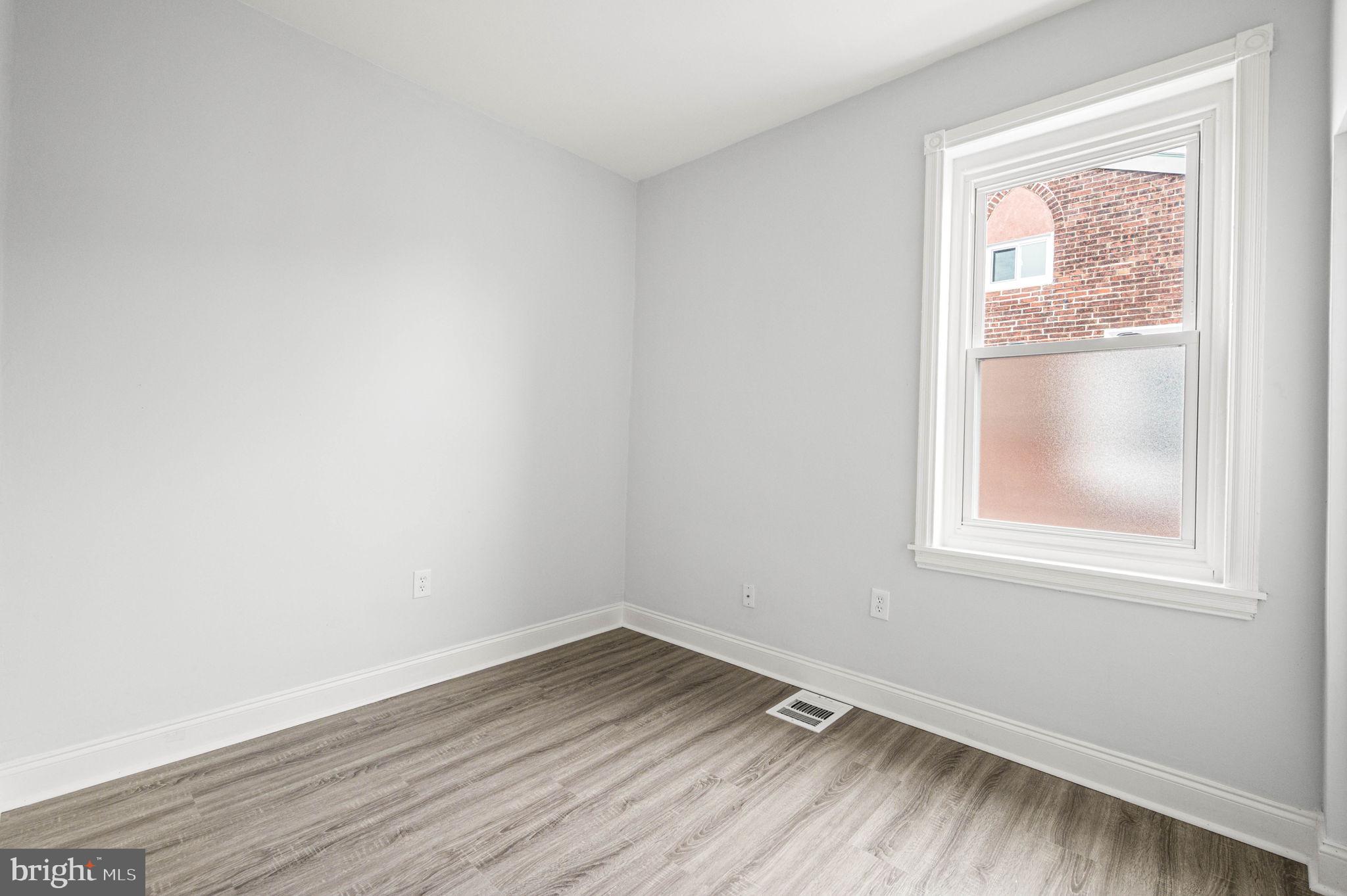 6629 Hegerman Street Philadelphia, PA 19135 - Photo 18 of 25