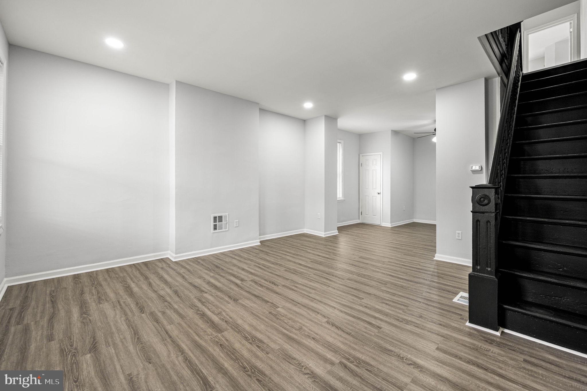 6629 Hegerman Street Philadelphia, PA 19135 - Photo 7 of 25