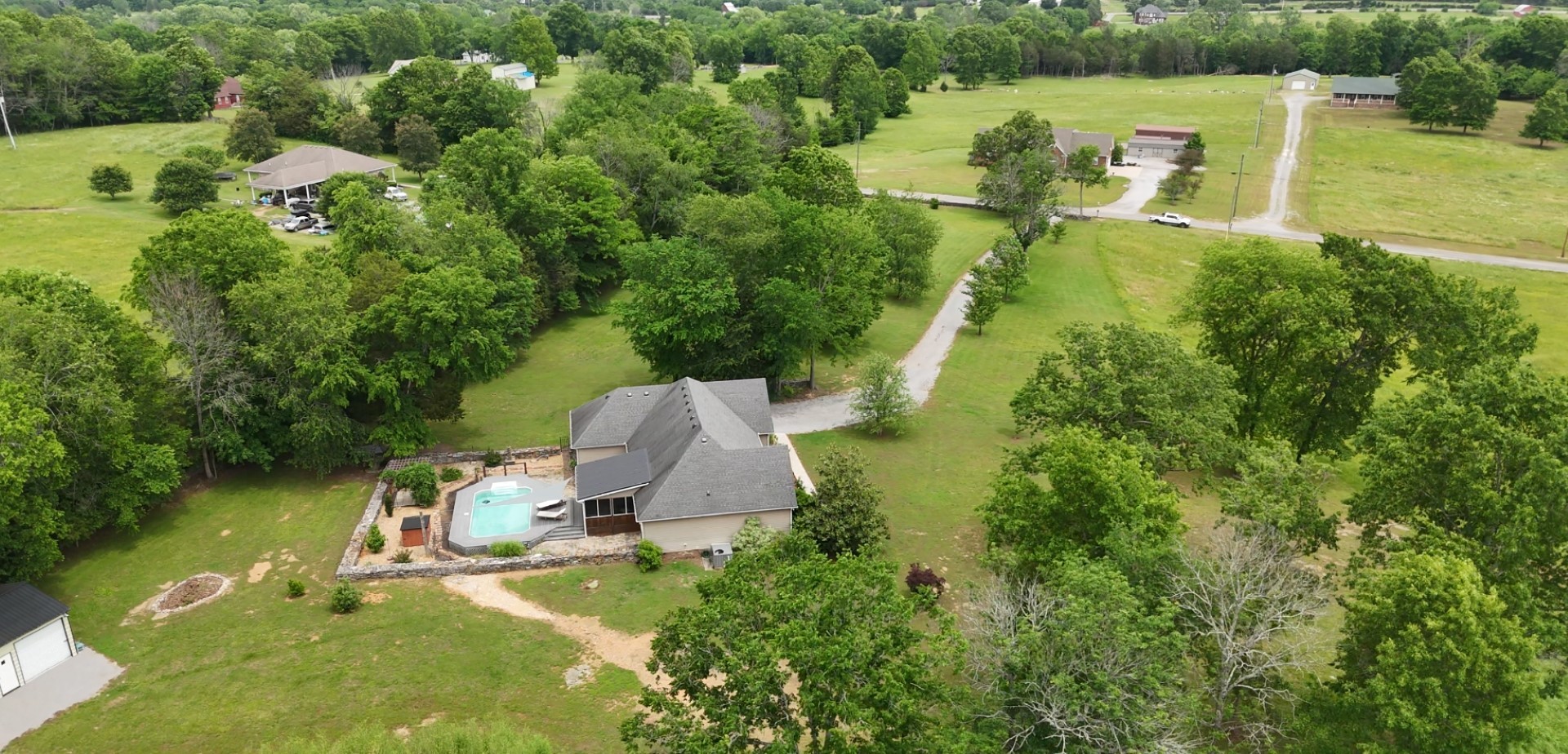 1157 Knox Road Readyville, TN 37149 - Photo 3 of 100