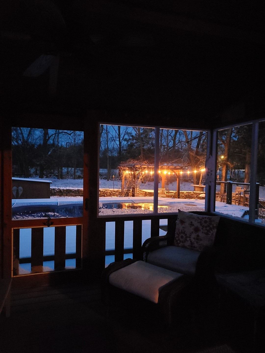 1157 Knox Road Readyville, TN 37149 - Photo 64 of 100 a view of a chairs and table in patio