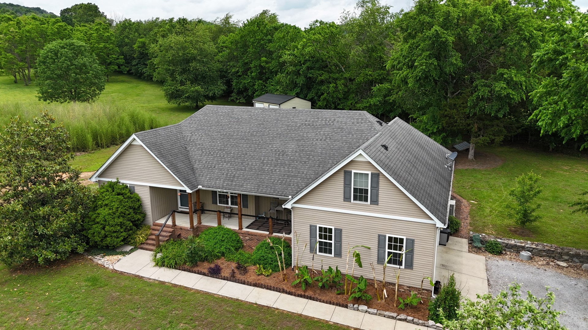 1157 Knox Road Readyville, TN 37149 - Photo 8 of 100 an aerial view of a house yard from a yard