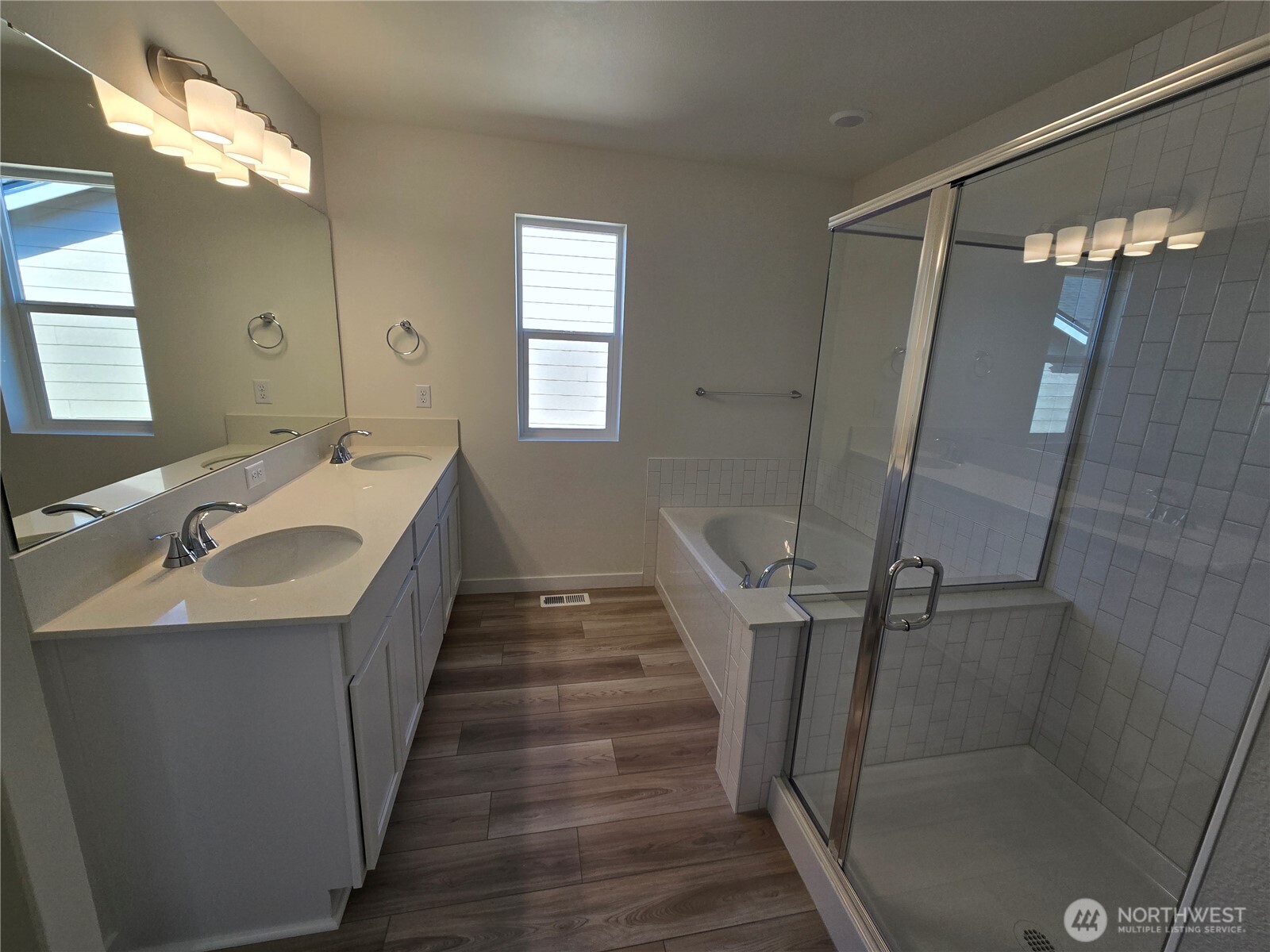 6141 Crestner Drive Southwest, Unit 406 Port Orchard, WA 98367 - Photo 12 of 17