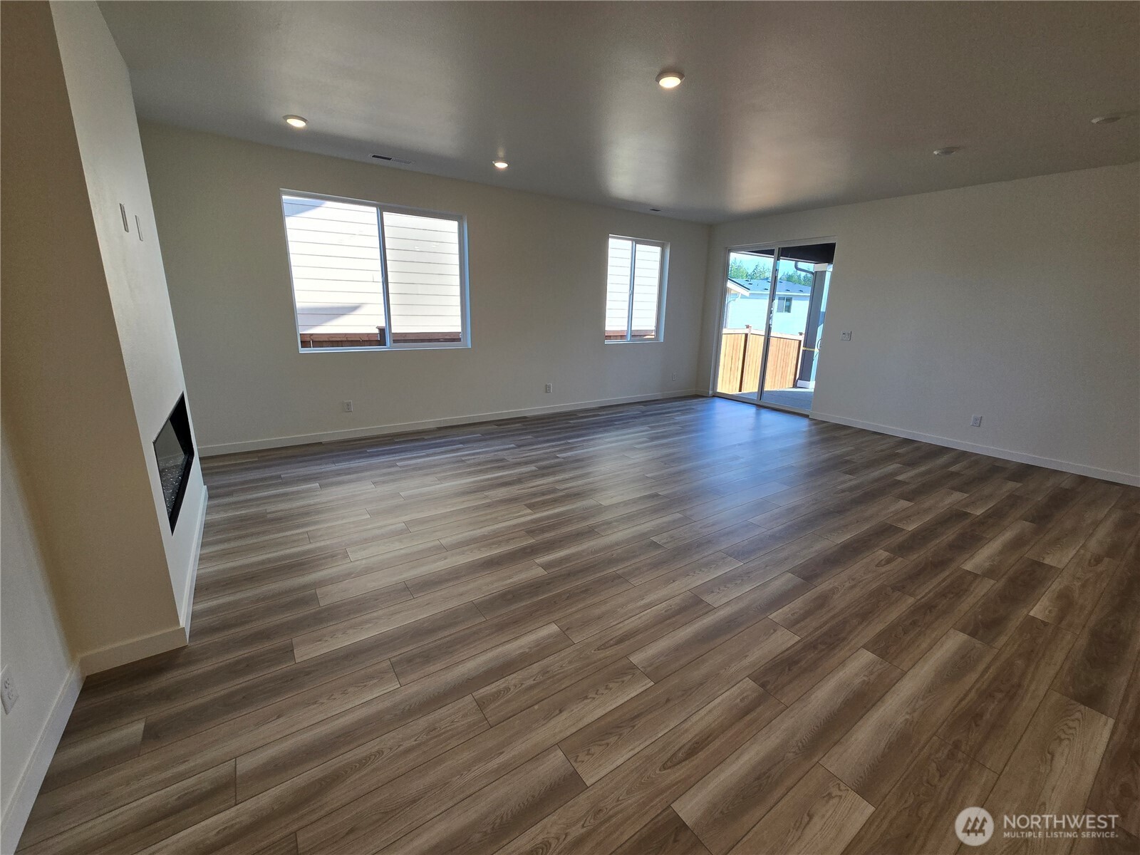 6141 Crestner Drive Southwest, Unit 406 Port Orchard, WA 98367 - Photo 6 of 17