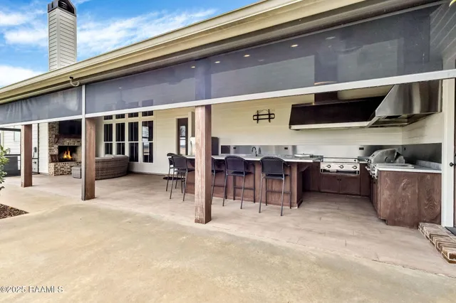 $820,000 | 1781 Millers Lake Road, Ville Platte, LA 70586