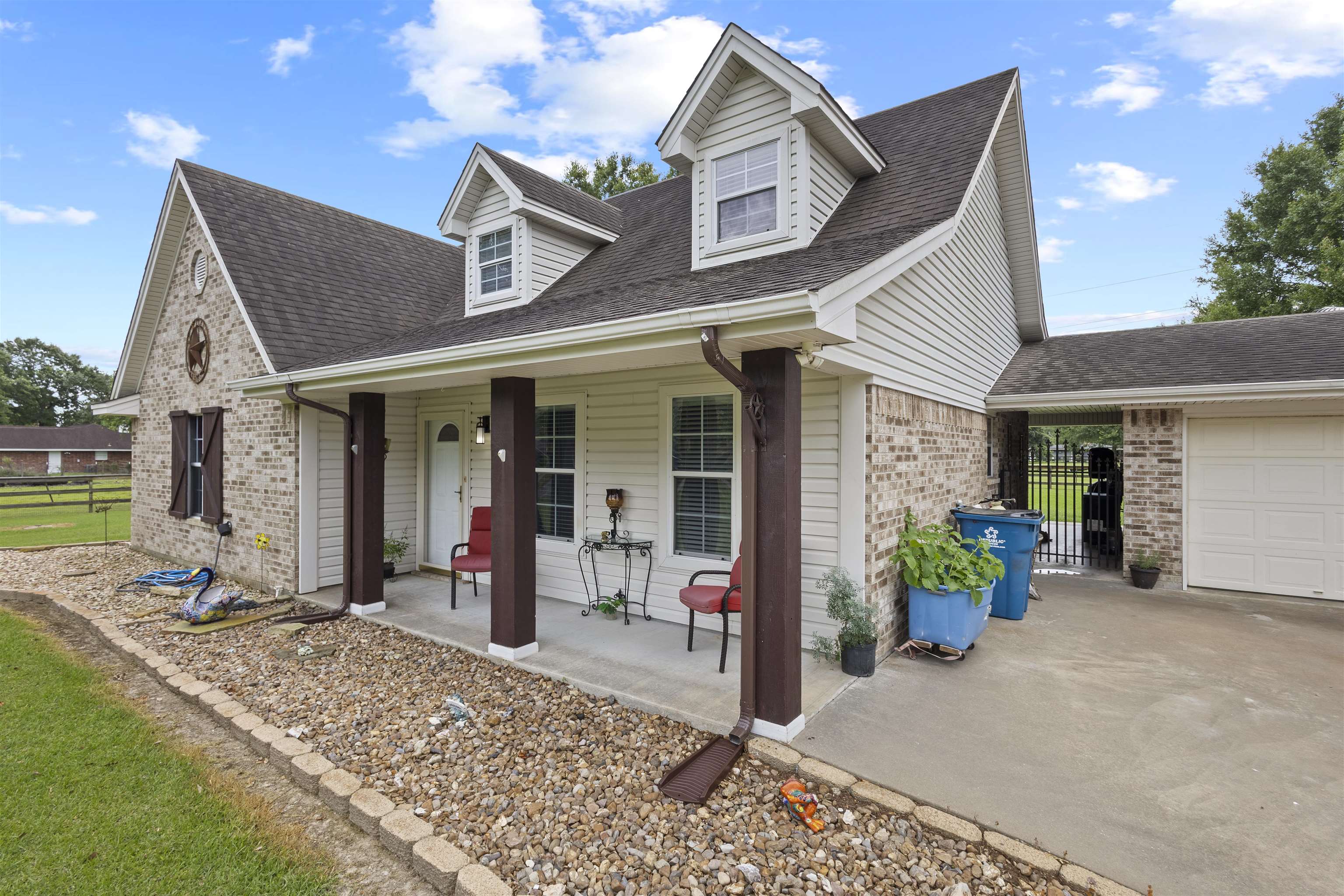 10393 Duncan Road Beaumont, TX 77713 - Photo 2 of 26