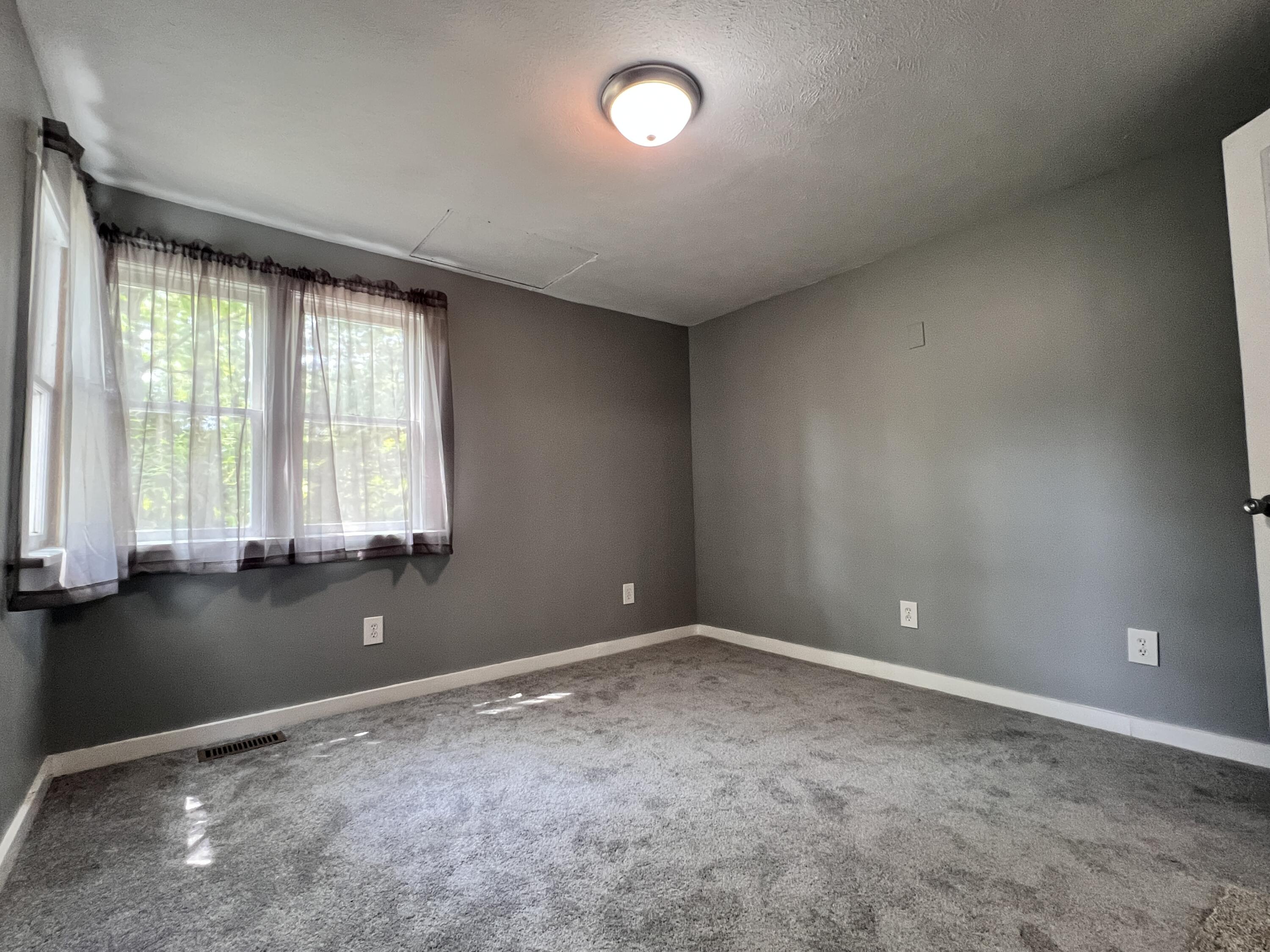 3216 Hall Road Muskegon, MI 49442 - Photo 19 of 33 IMG_0939