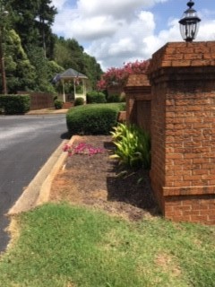 2008 Cardinal Park Drive Anderson, SC 29621 - Photo 2 of 15 Gallery Image 2