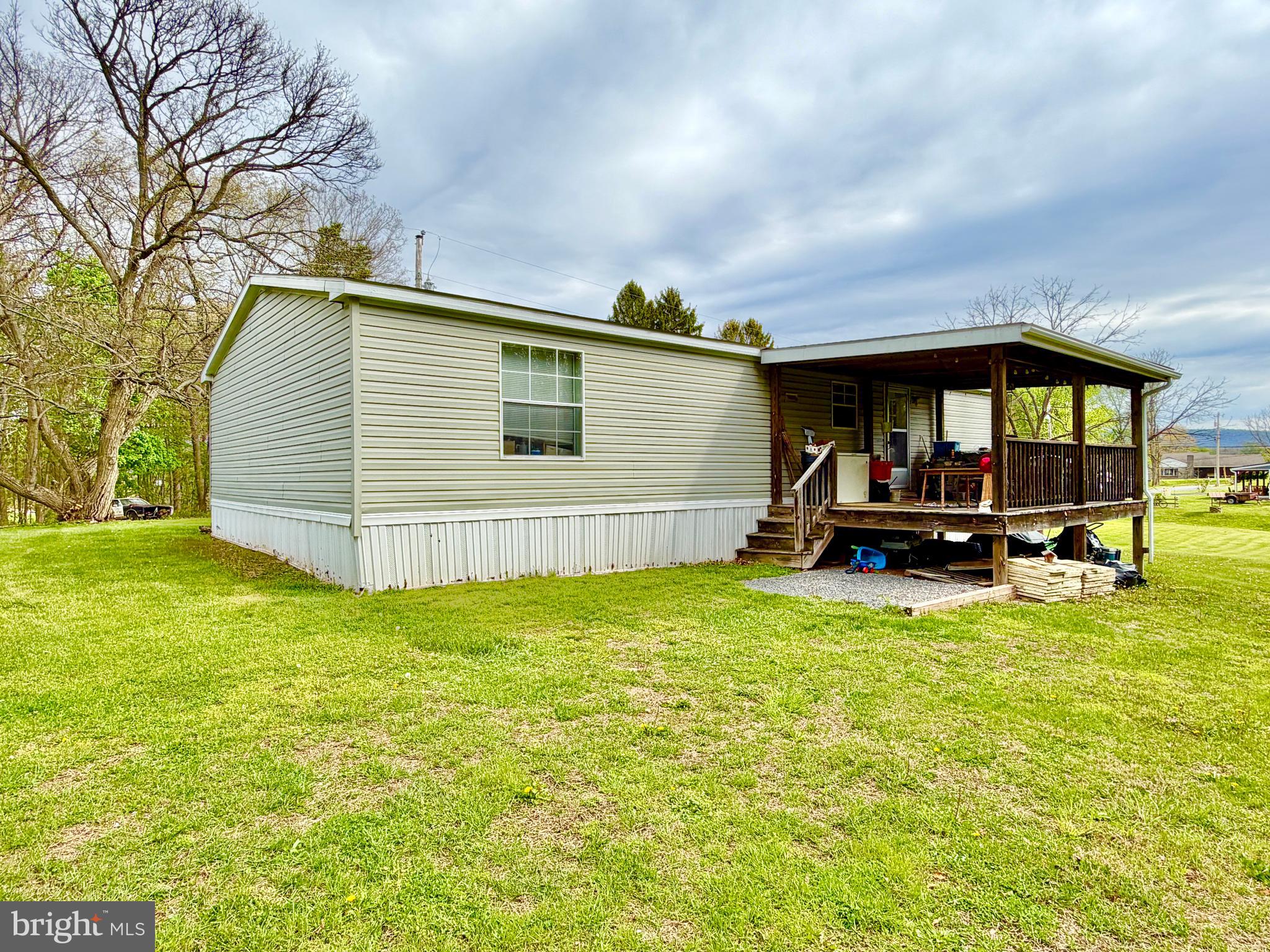 134 Crestview Road Breezewood, PA 15533 - Photo 6 of 41