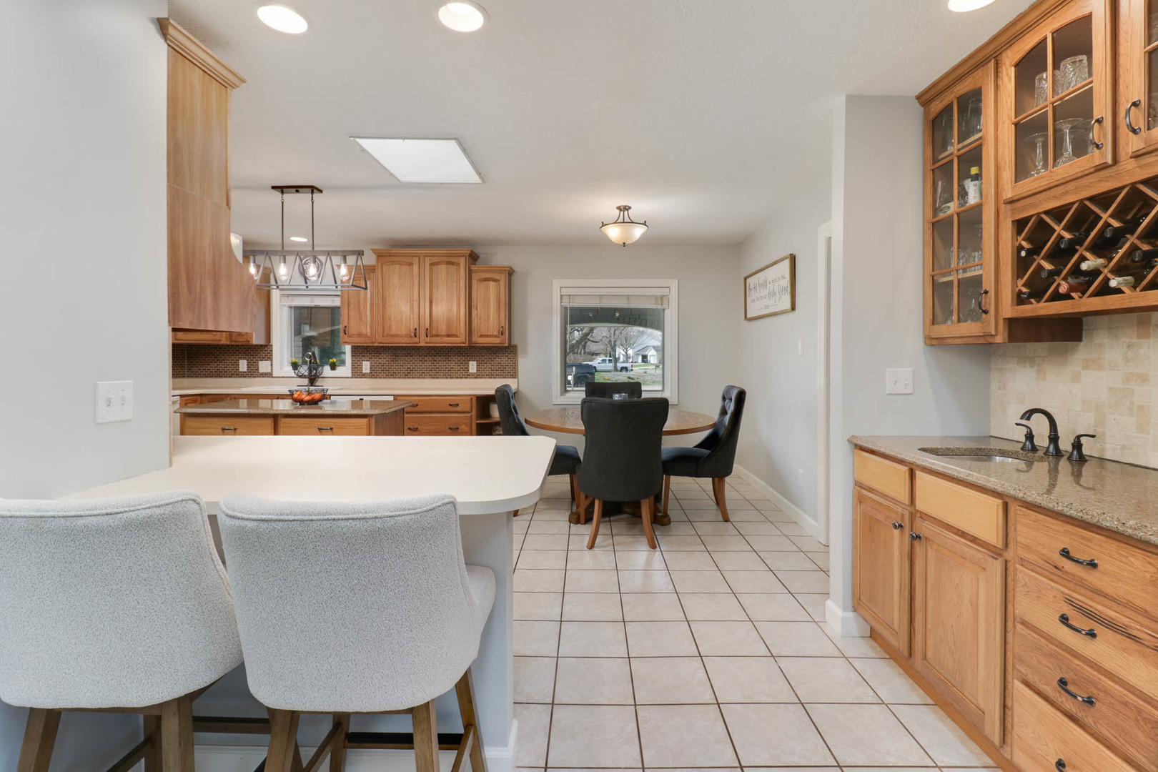 8989 Tamarac Way Bloomington, IL 61705 - Photo 11 of 56
